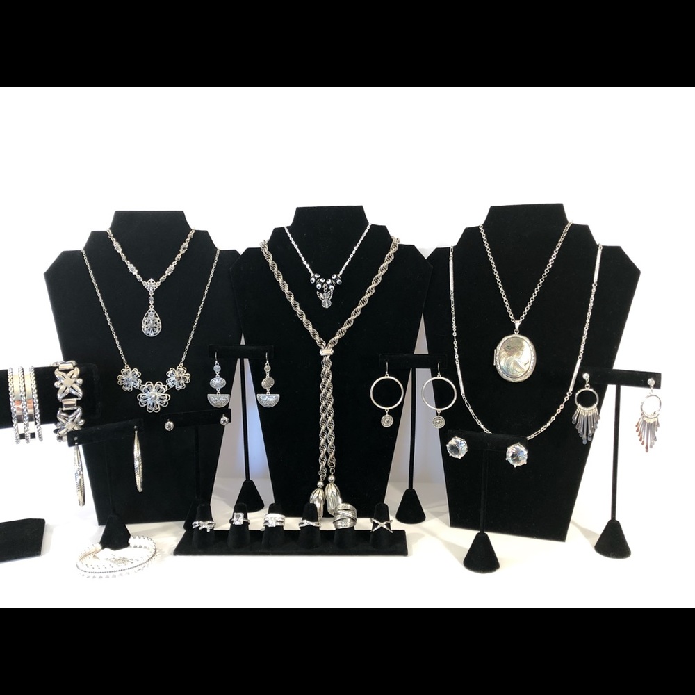 Modern vintage flair jewelry bundle